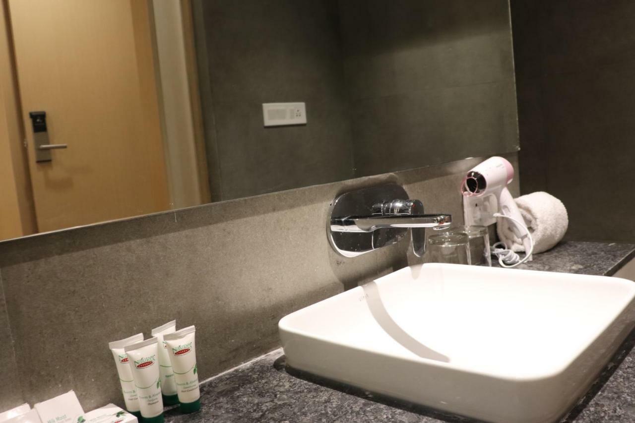 Hotel Le Amor Kota  Zewnętrze zdjęcie