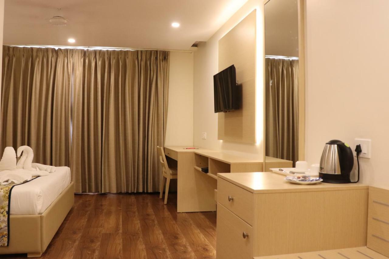Hotel Le Amor Kota  Zewnętrze zdjęcie