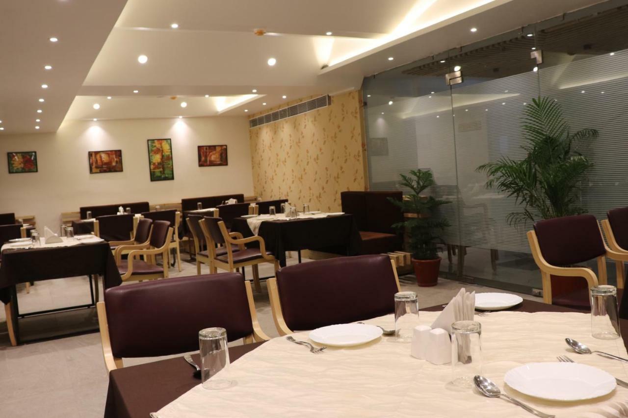 Hotel Le Amor Kota  Zewnętrze zdjęcie